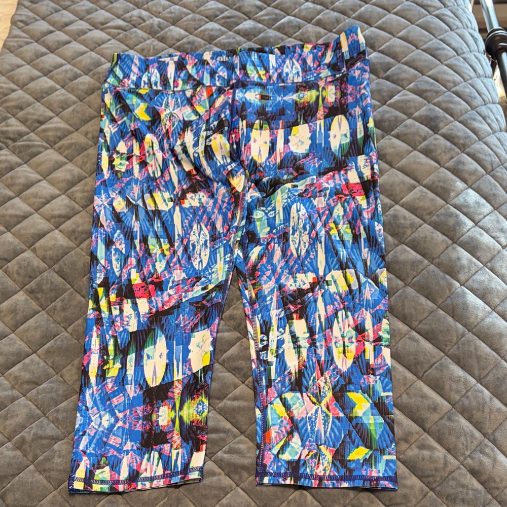 Fabletics Multicolor Salar Capri